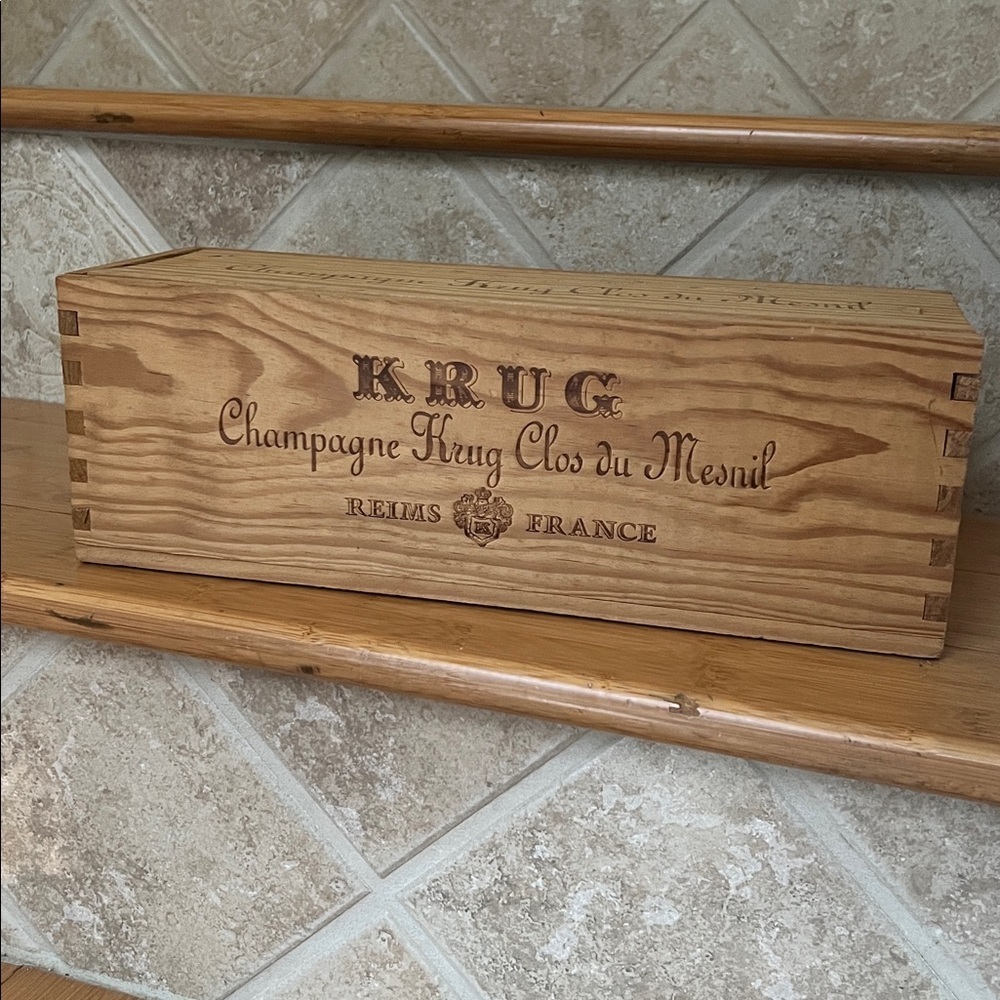 KRUG Clos Du Mesnil 1988 EMPTY Champagne Stapled Wooden Crate Box. RARE